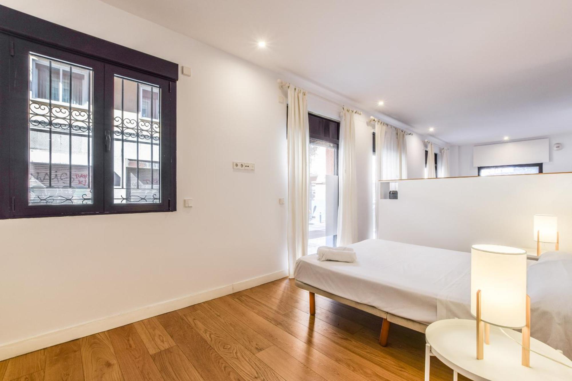 Apartamento Loft Exclusivo Reformado De Diseno Alquiler Temporal Madrid Exterior foto