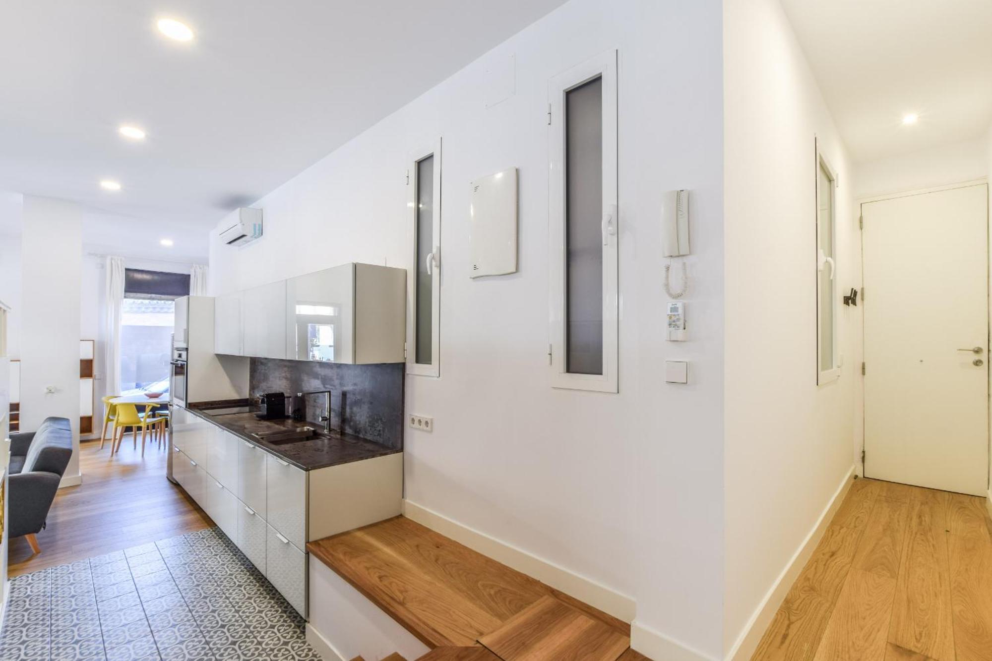 Apartamento Loft Exclusivo Reformado De Diseno Alquiler Temporal Madrid Exterior foto