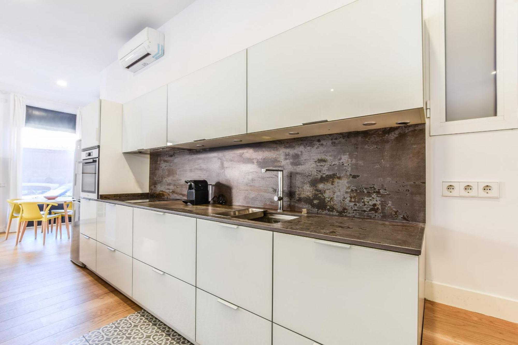 Apartamento Loft Exclusivo Reformado De Diseno Alquiler Temporal Madrid Exterior foto
