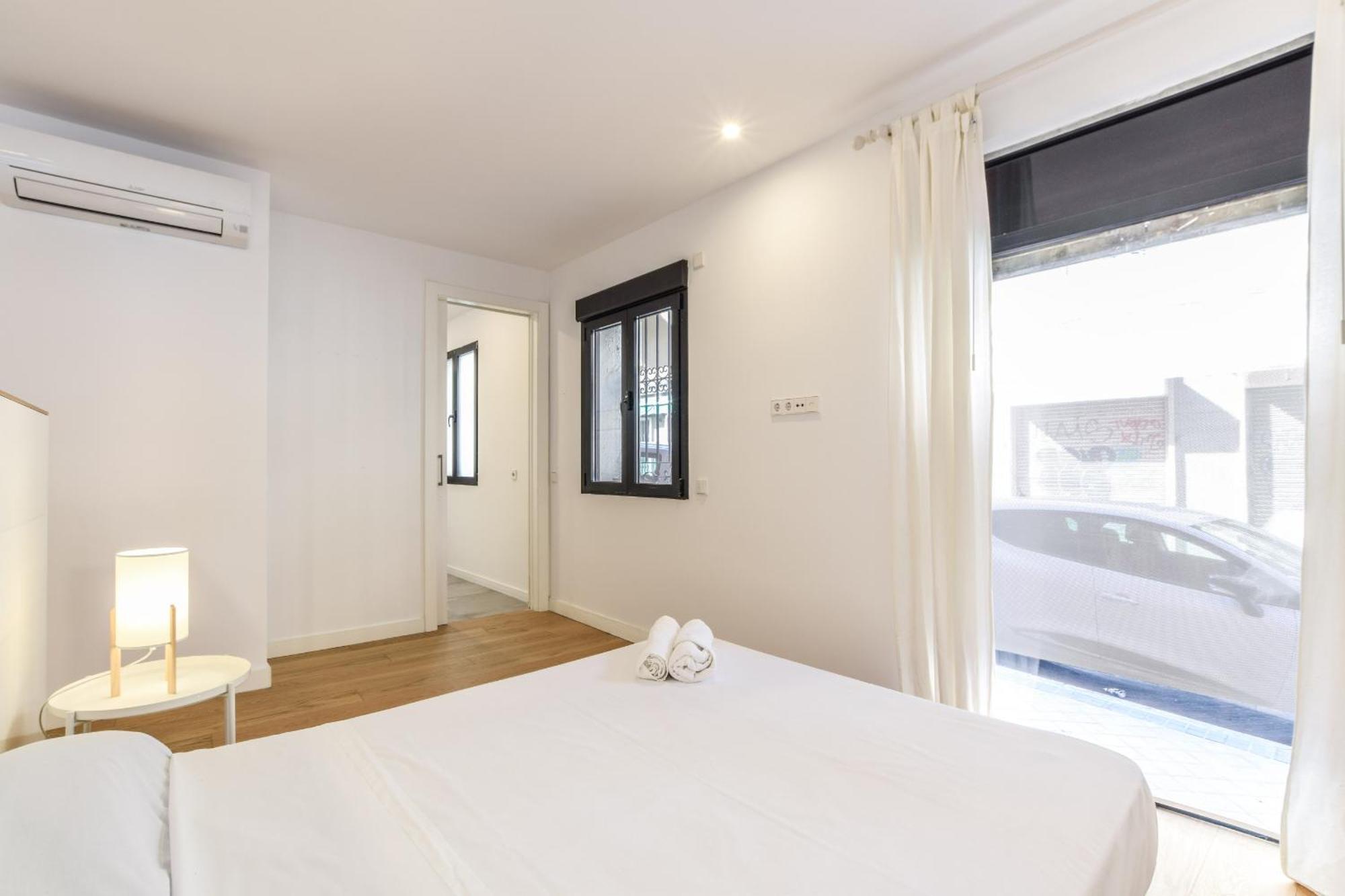 Apartamento Loft Exclusivo Reformado De Diseno Alquiler Temporal Madrid Exterior foto