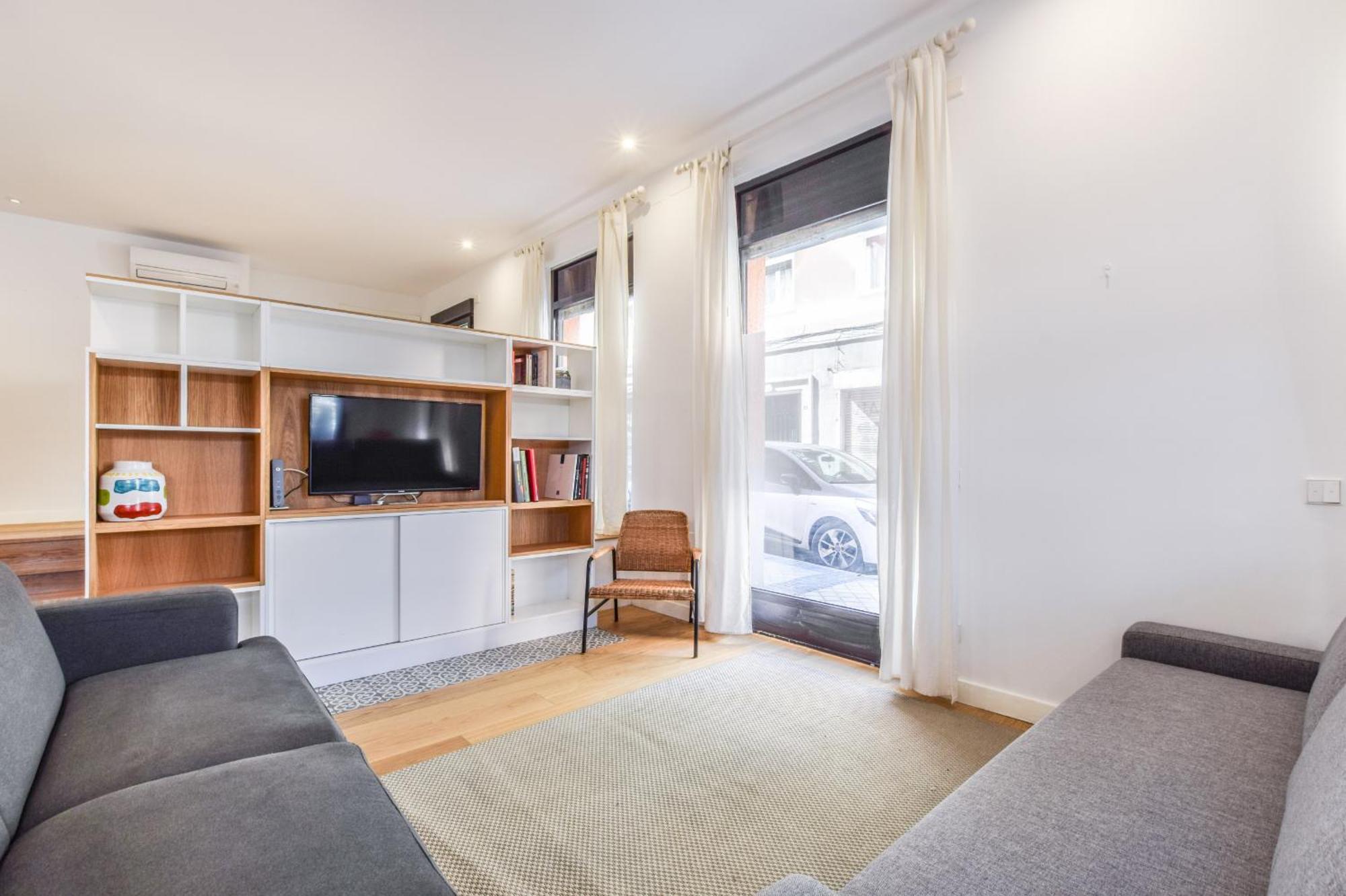 Apartamento Loft Exclusivo Reformado De Diseno Alquiler Temporal Madrid Exterior foto
